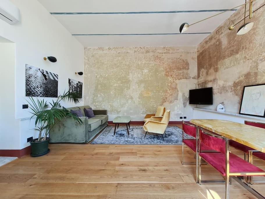 Boutique Penthouse with terrace, Spanish Steps Rome Extérieur photo