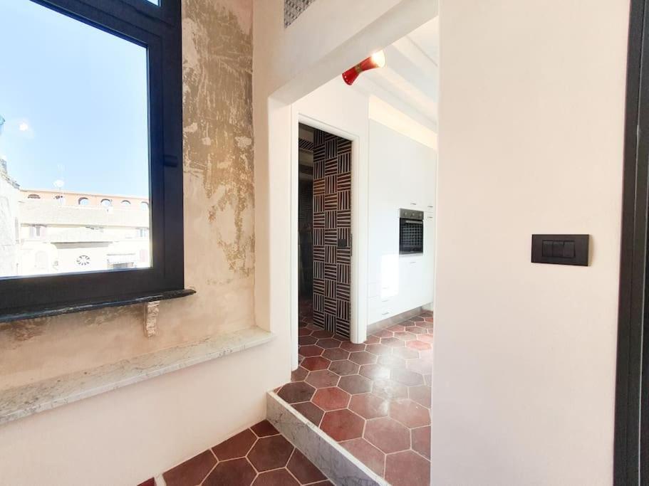 Boutique Penthouse with terrace, Spanish Steps Rome Extérieur photo
